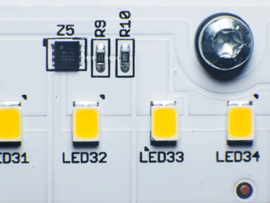 characteristics of led diode